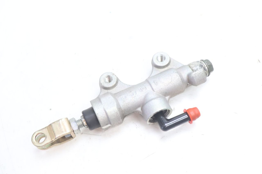 photo de REAR BRAKE MASTER CYLINDER KAWASAKI ER-6 ER6 N 650 (2005 - 2009) - Component detail