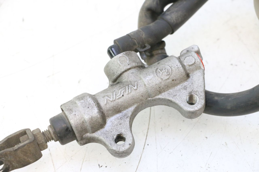 photo de REAR BRAKE MASTER CYLINDER KAWASAKI ER-6 ER6 N 650 (2005 - 2009) - Zoom on usage condition