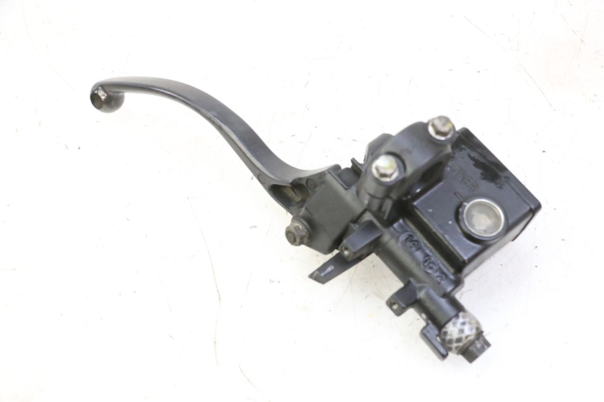 photo de REAR BRAKE MASTER CYLINDER HONDA FES S-WING SWING ABS 125 (2007 - 2015) - Alternative perspective