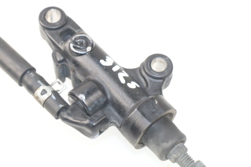photo de REAR BRAKE MASTER CYLINDER YAMAHA FJR ABS 1300 (2006 - 2012) - Product overview