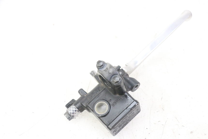photo de REAR BRAKE MASTER CYLINDER HONDA FORZA ABS 300 (2013 - 2017) - Surface and material condition