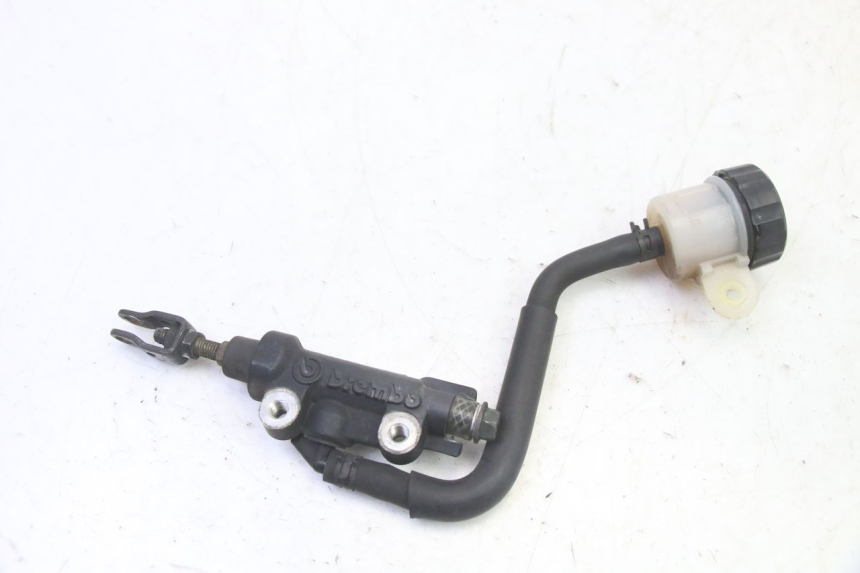 photo de REAR BRAKE MASTER CYLINDER YAMAHA FZ6 FAZER S2 600 (2007 - 2011) - Main view