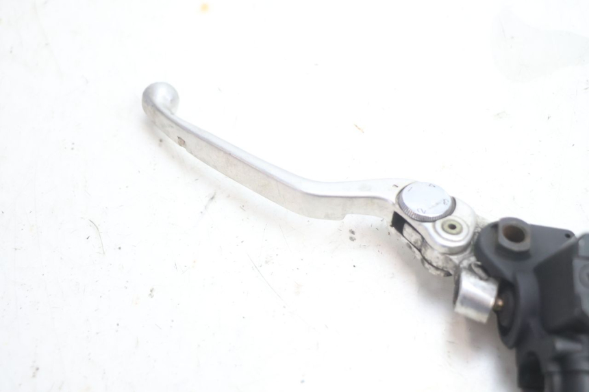 photo de REAR BRAKE MASTER CYLINDER GILERA GP 800 (2007 - 2013) - Component detail