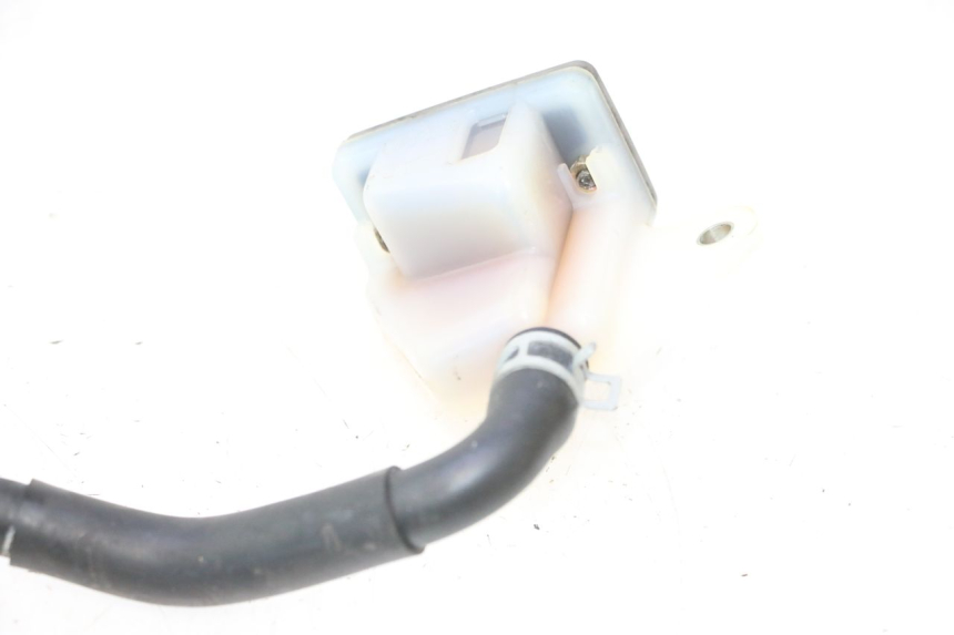 photo de REAR BRAKE MASTER CYLINDER SUZUKI GSR 600 (2005 - 2012) - Surface and material condition