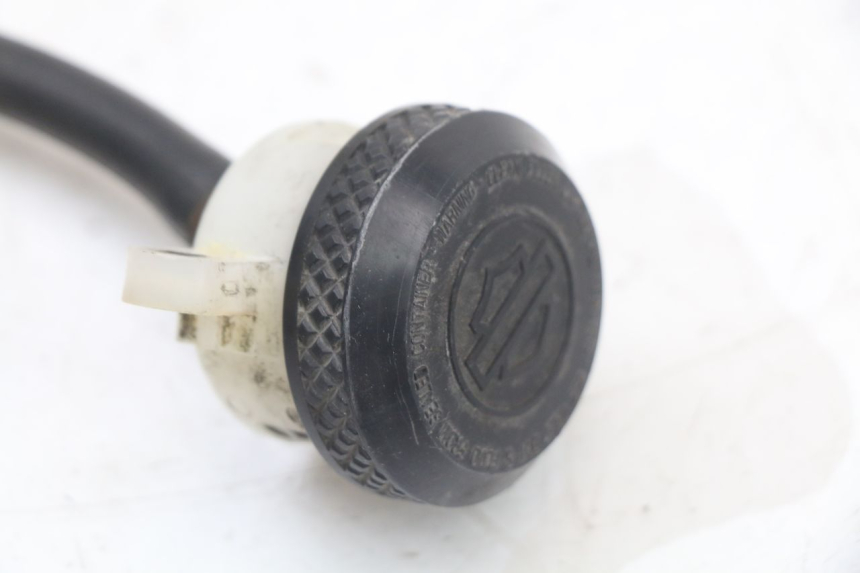 photo de REAR BRAKE MASTER CYLINDER HARLEY DAVIDSON SPORTSTER XL CUSTOM 883 (1999 - 2006) - Alternative perspective