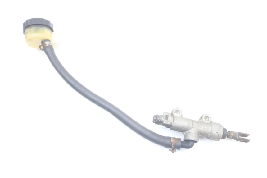 photo de REAR BRAKE MASTER CYLINDER KAWASAKI GTR 1000 (1994 - 2004) - Alternative perspective
