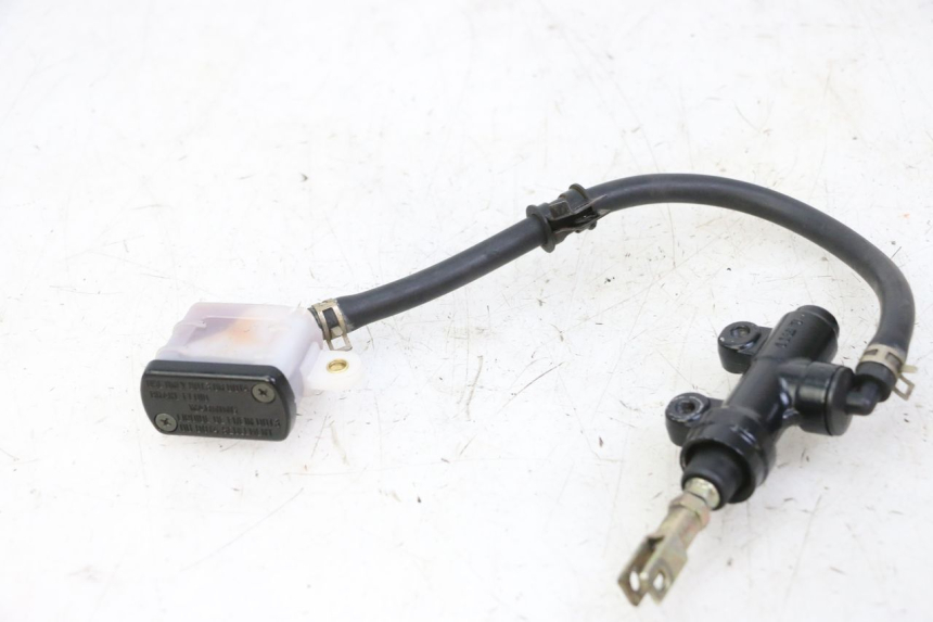 photo de REAR BRAKE MASTER CYLINDER KIDEN KD125-G 125 (2018 - 2022) - Technical close-up