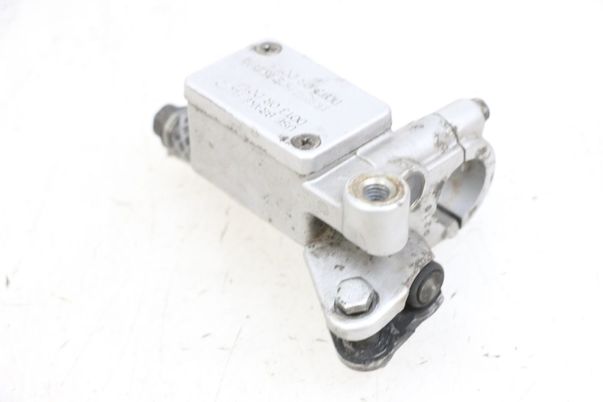 photo de REAR BRAKE MASTER CYLINDER KYMCO LIKE 125 (2009 - 2016) - Surface and material condition