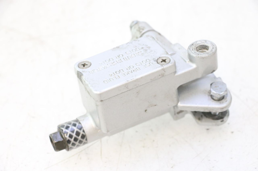 photo de REAR BRAKE MASTER CYLINDER KYMCO LIKE 125 (2009 - 2016) - Surface and material condition