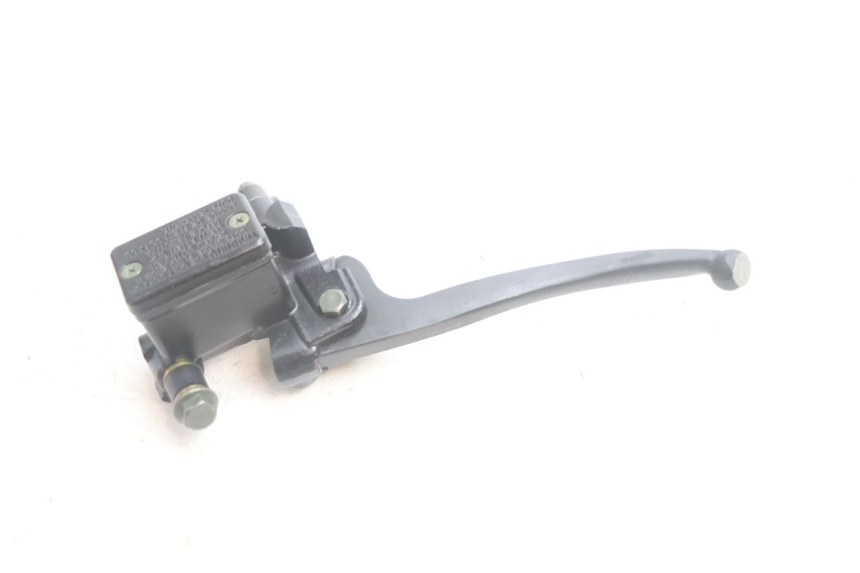 photo de REAR BRAKE MASTER CYLINDER LONGJIA LJ50QT 8M 2T 50 (2010 - 2017) - Technical close-up