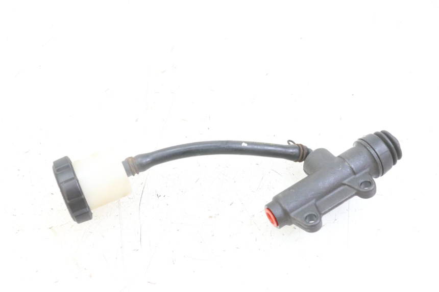 photo de REAR BRAKE MASTER CYLINDER MBK X-LIMIT XLIMIT 50 (2007 - 2012) - Zoom on usage condition