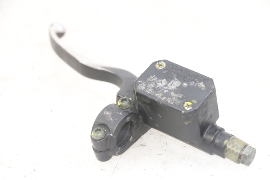 photo de REAR BRAKE MASTER CYLINDER PIAGGIO MP3 LT 300 (2010 - 2016) - Technical close-up