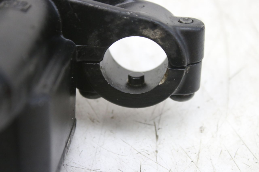 photo de REAR BRAKE MASTER CYLINDER PIAGGIO MP3 RL 250 (2006 - 2010) - Zoom on usage condition