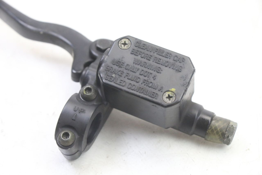 photo de REAR BRAKE MASTER CYLINDER PIAGGIO MP3 500 (2011 - 2015) - Zoom on usage condition