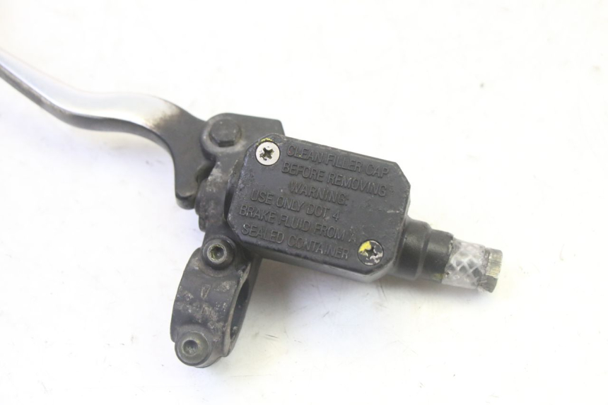 photo de REAR BRAKE MASTER CYLINDER PIAGGIO MP3 500 (2011 - 2015) - Zoom on usage condition