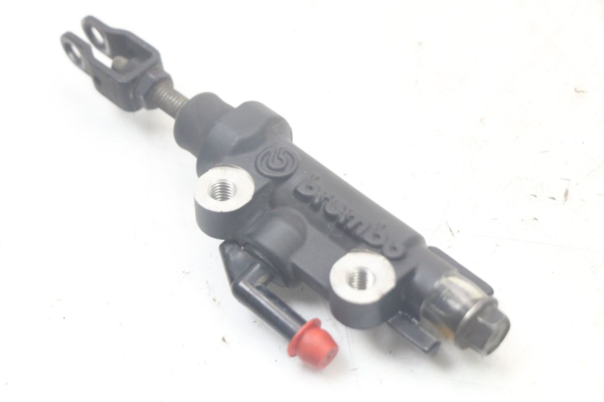 photo de REAR BRAKE MASTER CYLINDER YAMAHA MT-07 MT07 ABS 700 (2014 - 2017) - Component detail