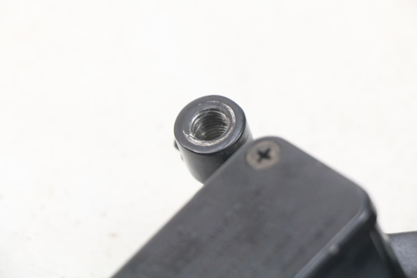 photo de REAR BRAKE MASTER CYLINDER MBK MW TRYPTIK 125 (2017 - 2022) - Component detail