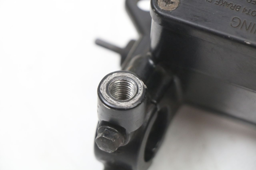 photo de REAR BRAKE MASTER CYLINDER MBK MW TRYPTIK 125 (2014 - 2016) - Product overview