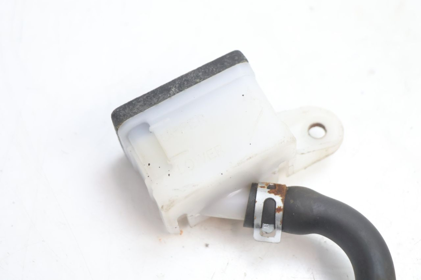 photo de REAR BRAKE MASTER CYLINDER KYMCO MXU R 250 (2004 - 2010) - Fixing points details