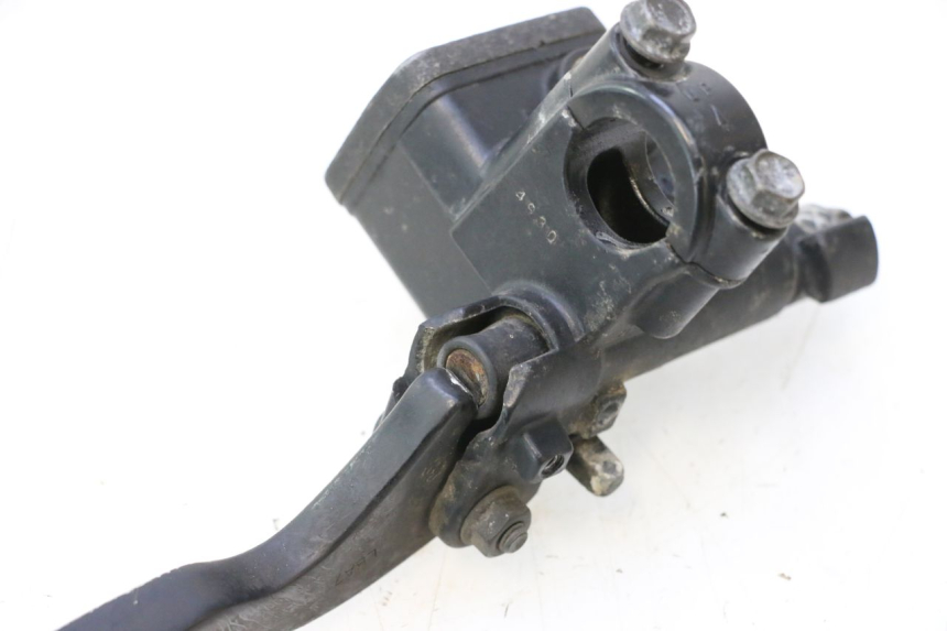 photo de REAR BRAKE MASTER CYLINDER KYMCO MXU R 250 (2004 - 2010) - Surface and material condition