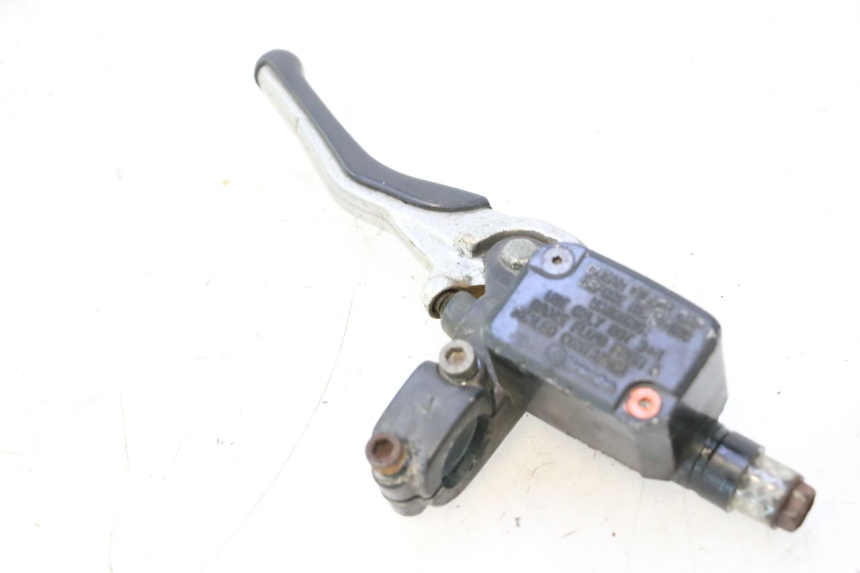 photo de REAR BRAKE MASTER CYLINDER MBK NITRO 50 (2004 - 2008) - Fixing points details