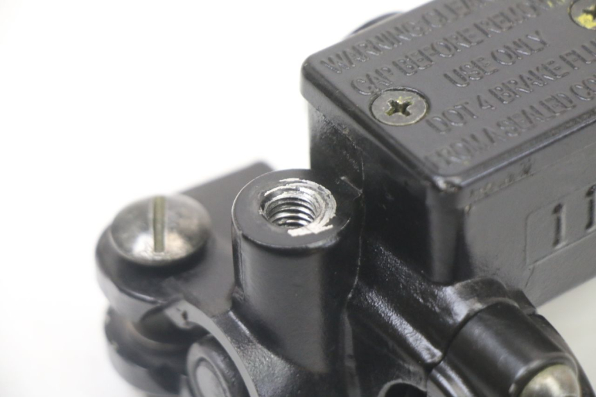 photo de REAR BRAKE MASTER CYLINDER PIAGGIO NRG POWER PUREJET 50 (2018 - 2021) - Zoom on usage condition