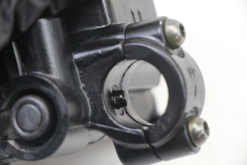 photo de REAR BRAKE MASTER CYLINDER PIAGGIO NRG POWER PUREJET 50 (2018 - 2021) - Fixing points details