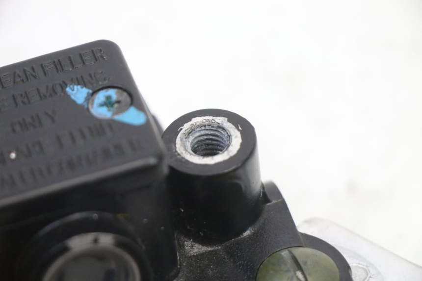photo de REAR BRAKE MASTER CYLINDER PIAGGIO NRG POWER PUREJET 50 (2018 - 2021) - Zoom on usage condition