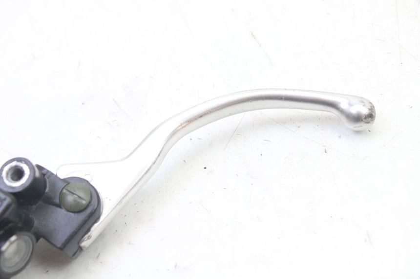 photo de REAR BRAKE MASTER CYLINDER PIAGGIO NRG POWER PUREJET 50 (2018 - 2021) - Alternative perspective