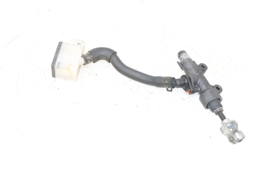 photo de REAR BRAKE MASTER CYLINDER HONDA NSR R 125 (1994 - 2003) - Alternative perspective