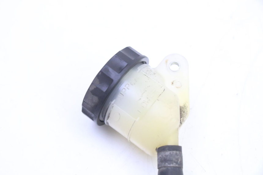 photo de REAR BRAKE MASTER CYLINDER HONDA NTV DEAUVILLE ABS 700 (2007 - 2016) - Fixing points details