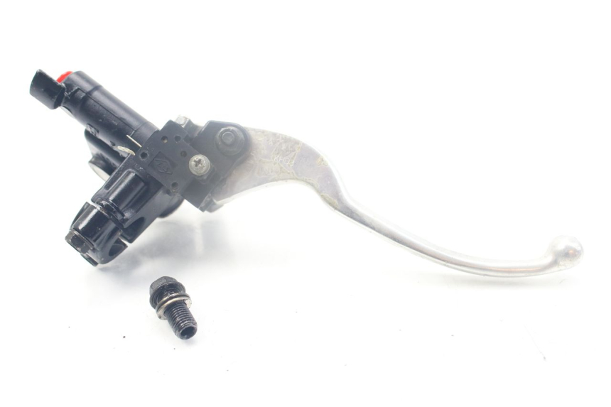 photo de REAR BRAKE MASTER CYLINDER KYMCO PEOPLE 250 (2004 - 2008) - Component detail
