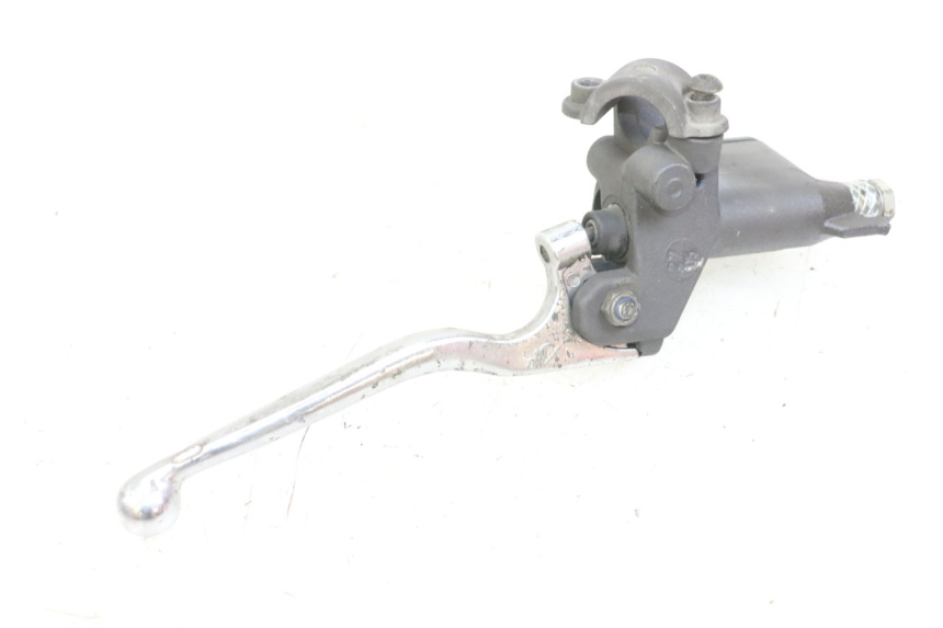 photo de REAR BRAKE MASTER CYLINDER PEUGEOT ELYSTAR 125 (2002 - 2007) - Technical close-up