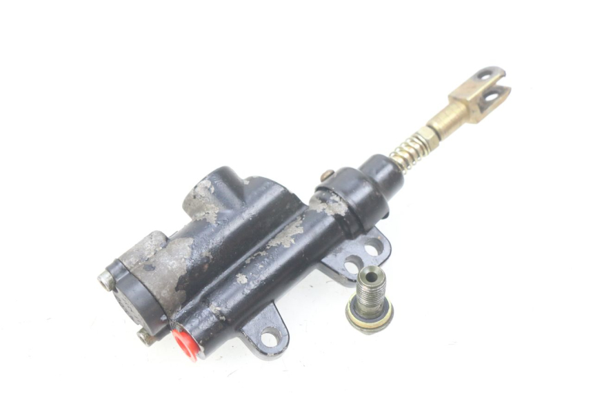 photo de REAR BRAKE MASTER CYLINDER APOLLO RFZ 125 - Technical close-up