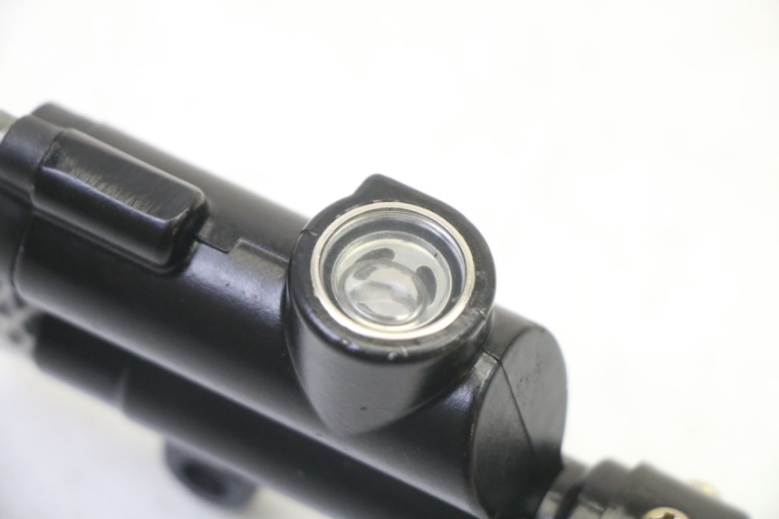 photo de REAR BRAKE MASTER CYLINDER APOLLO RFZ 125 - Technical close-up