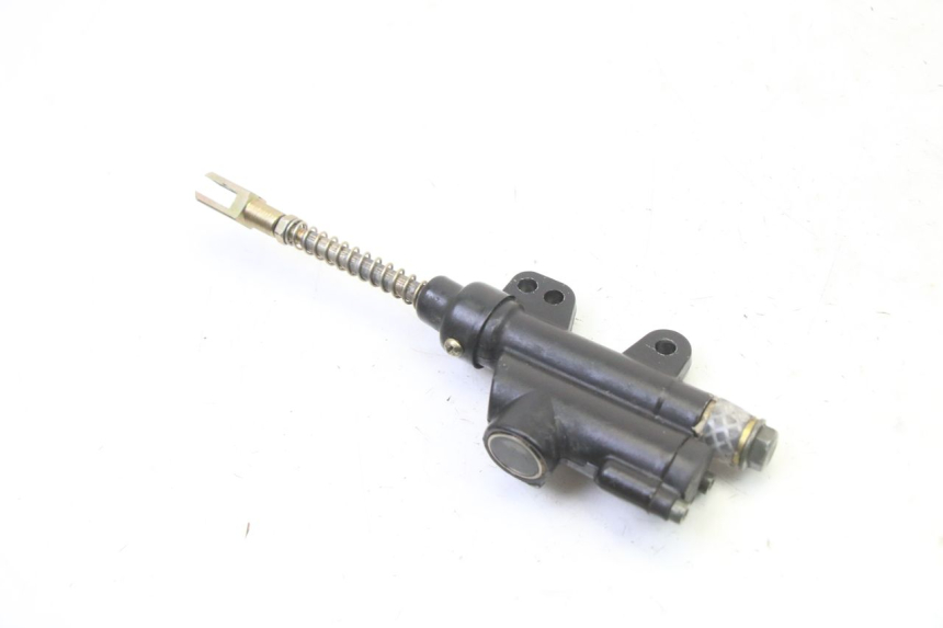photo de REAR BRAKE MASTER CYLINDER APOLLO RFZ 125 - Product overview
