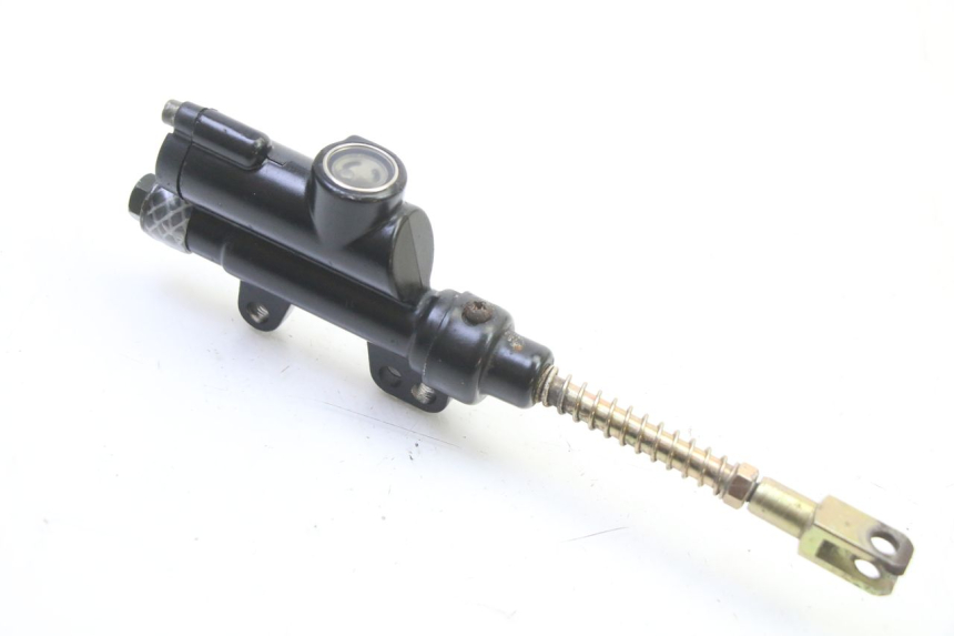 photo de REAR BRAKE MASTER CYLINDER APOLLO RFZ 125 - Alternative perspective