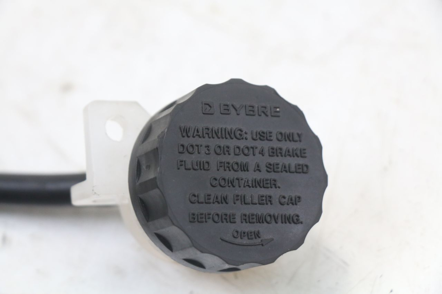 photo de REAR BRAKE MASTER CYLINDER ROYAL ENFIELD SCRAM 411 (2022 - 2024) - Alternative perspective