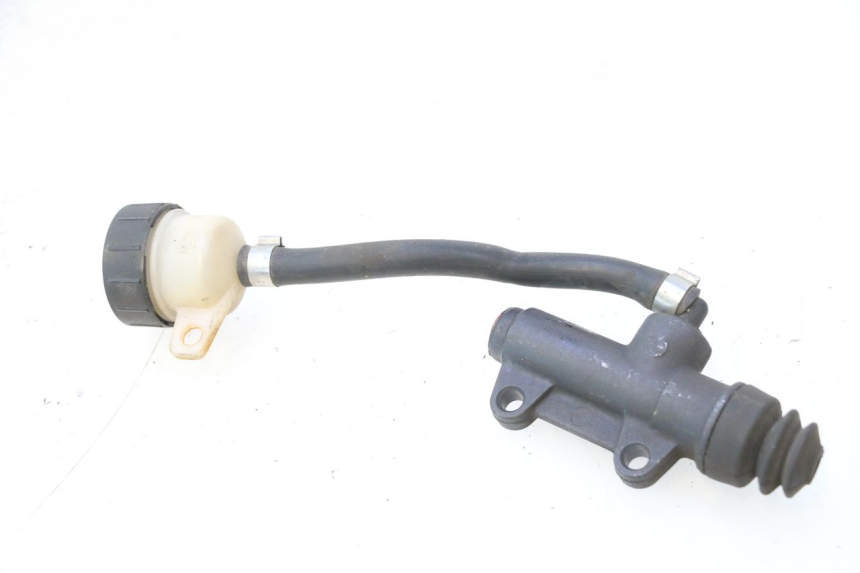 photo de REAR BRAKE MASTER CYLINDER MZ RT 125 (2000 - 2008) - Alternative perspective