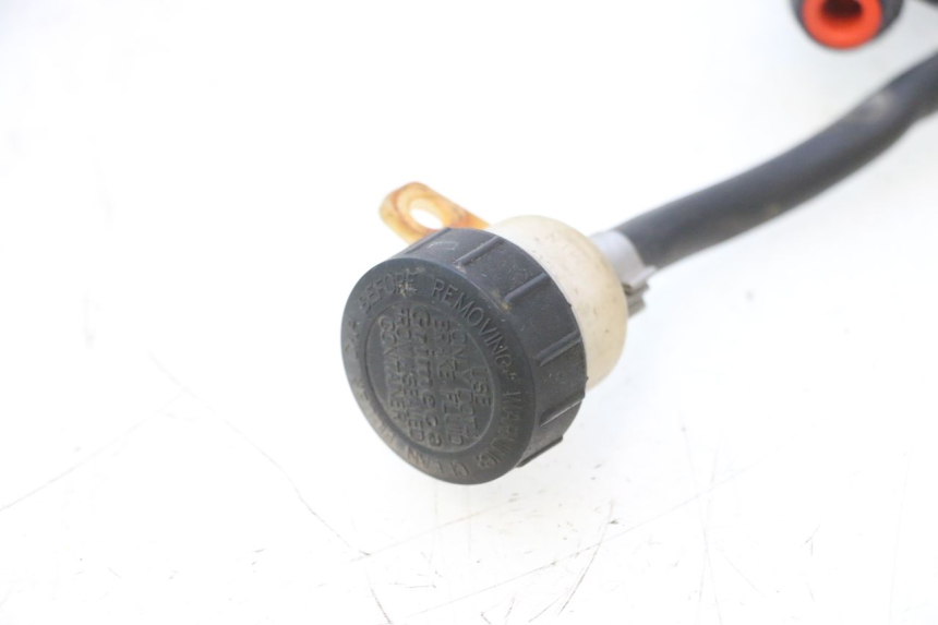 photo de REAR BRAKE MASTER CYLINDER MZ RT 125 (2000 - 2008) - Fixing points details