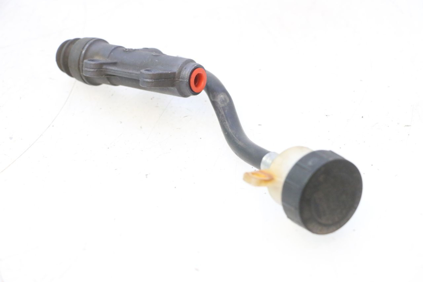 photo de REAR BRAKE MASTER CYLINDER MZ RT 125 (2000 - 2008) - Surface and material condition