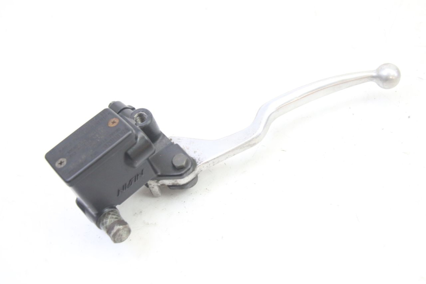 photo de REAR BRAKE MASTER CYLINDER PEUGEOT SATELIS 250 (2006 - 2012) - Technical close-up
