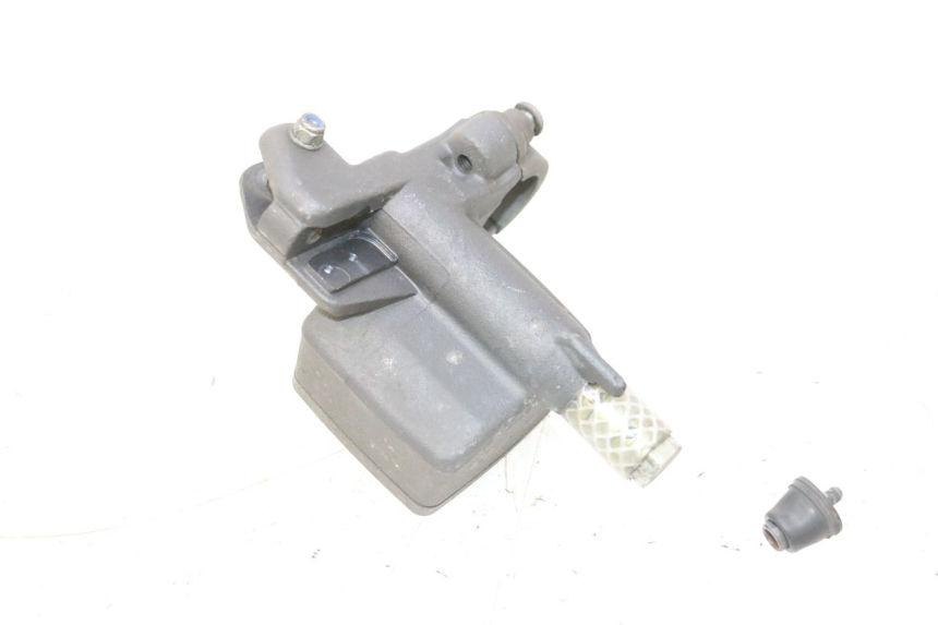 photo de REAR BRAKE MASTER CYLINDER PEUGEOT SATELIS 125 (2006 - 2009) - Component detail