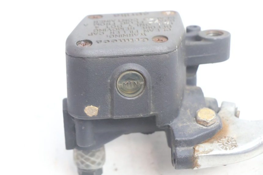 photo de REAR BRAKE MASTER CYLINDER APRILIA SCARABEO GT 125 (1999 - 2007) - Product overview