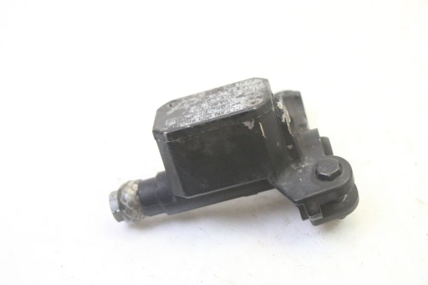photo de REAR BRAKE MASTER CYLINDER APRILIA SR R 2T LC 50 (2018 - 2021) - Zoom on usage condition