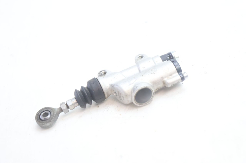 photo de REAR BRAKE MASTER CYLINDER KTM SX 85 (2018 - 2024) - Alternative perspective
