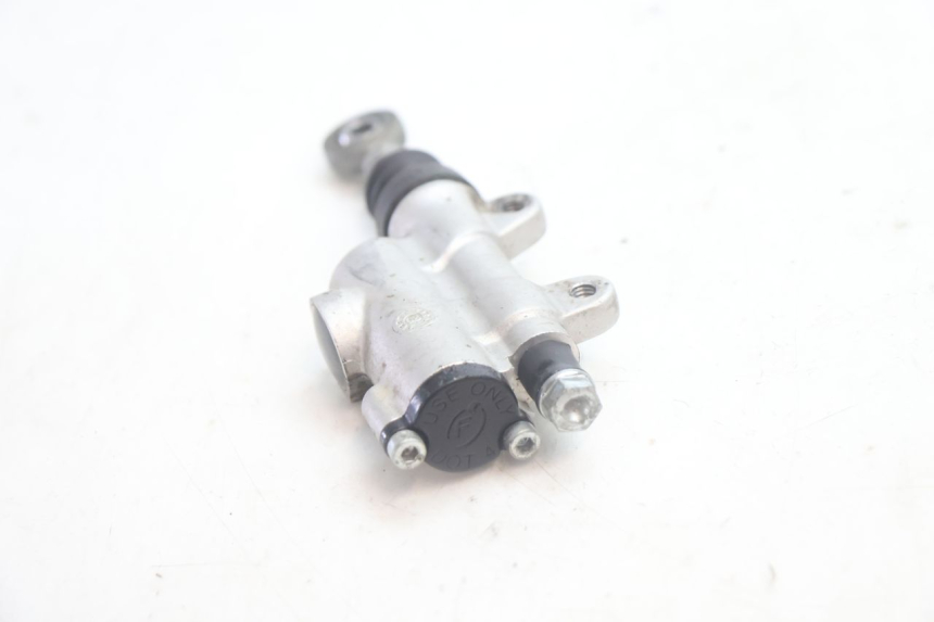 photo de REAR BRAKE MASTER CYLINDER KTM SX 85 (2018 - 2024) - Technical close-up