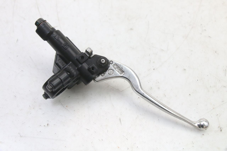 photo de REAR BRAKE MASTER CYLINDER SYM FIDDLE 3 III 125 (2014 - 2020) - Product overview