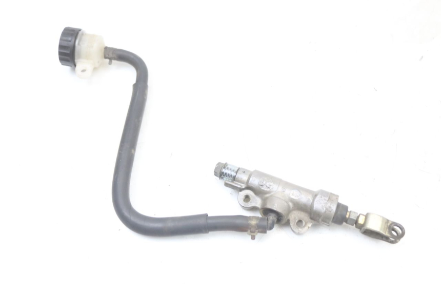 photo de REAR BRAKE MASTER CYLINDER YAMAHA TDR DELTABOX 125 (1997 - 2003) - Alternative perspective