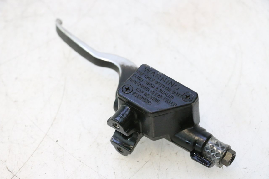 photo de REAR BRAKE MASTER CYLINDER PEUGEOT TWEET 4T 50 (2018 - 2022) - Product overview